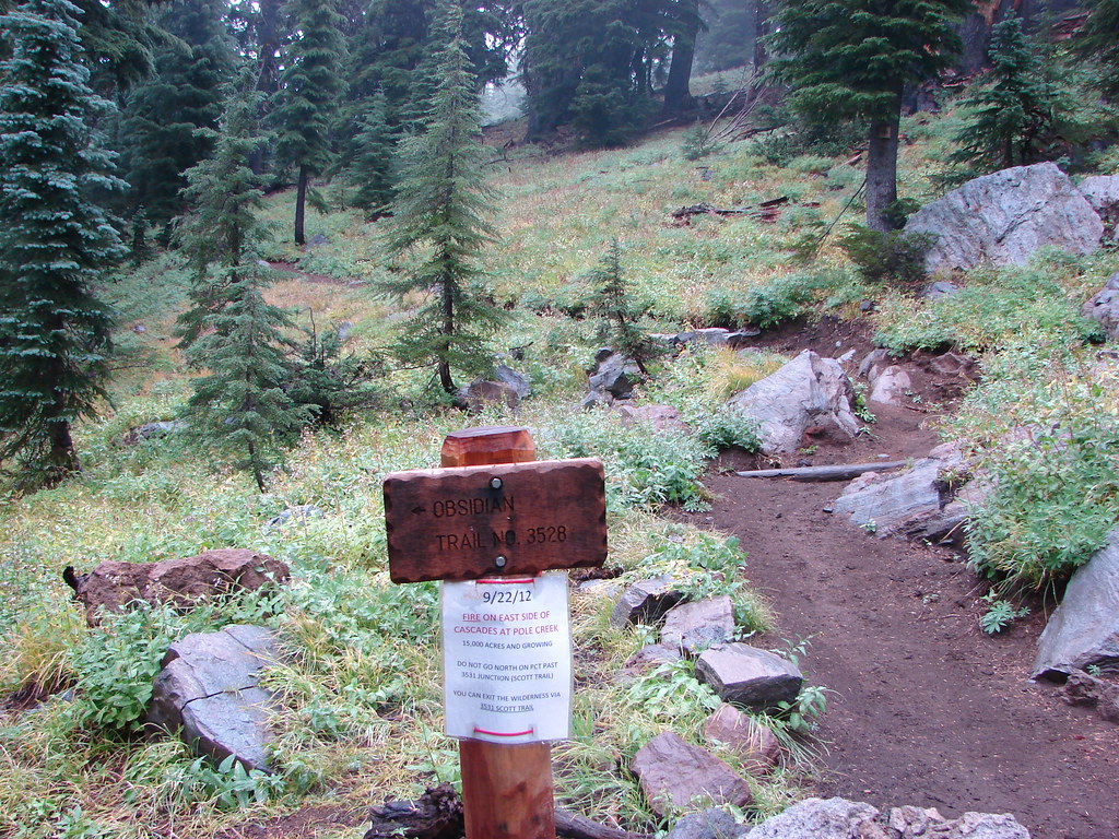 Obsidian Trail junction with the Pacific Crest Trail