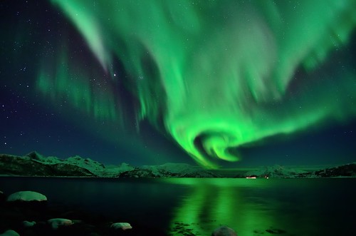 night arctic clear northernlights auroraborealis tromsø troms arcticlight tokina1116 nikond7000 pwwinter