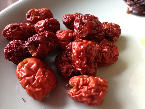 Dried red dates
