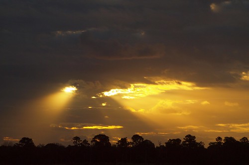 sunset sun clouds day florida cloudy stuart holes pours halpatiokeeregionalpark