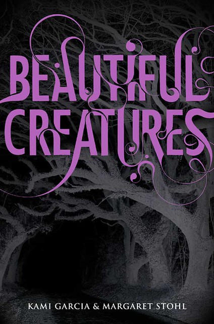 ‘Beautiful Creatures’ có th?c s? là b?n sao c?a ‘Twilight’?