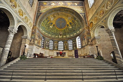 basilica perspective altar ravenna prospettiva ghostbuster altare abside apse santapollinareinclasse gigi49