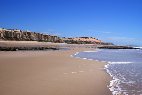 ocean cliff beach branco brasil sand day clear foam morro beberibe arimm