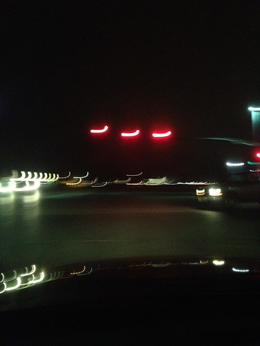 blur night stoplight trafficsignal