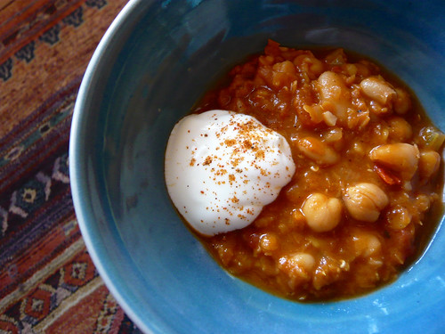 Moroccan bean stew with yogurt