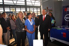 Presidente Piñera y ministra Matthei inauguran feria laboral de Santiago que ofrece 18.000 puestos de trabajo