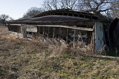 abandoned decay farm deleontexas