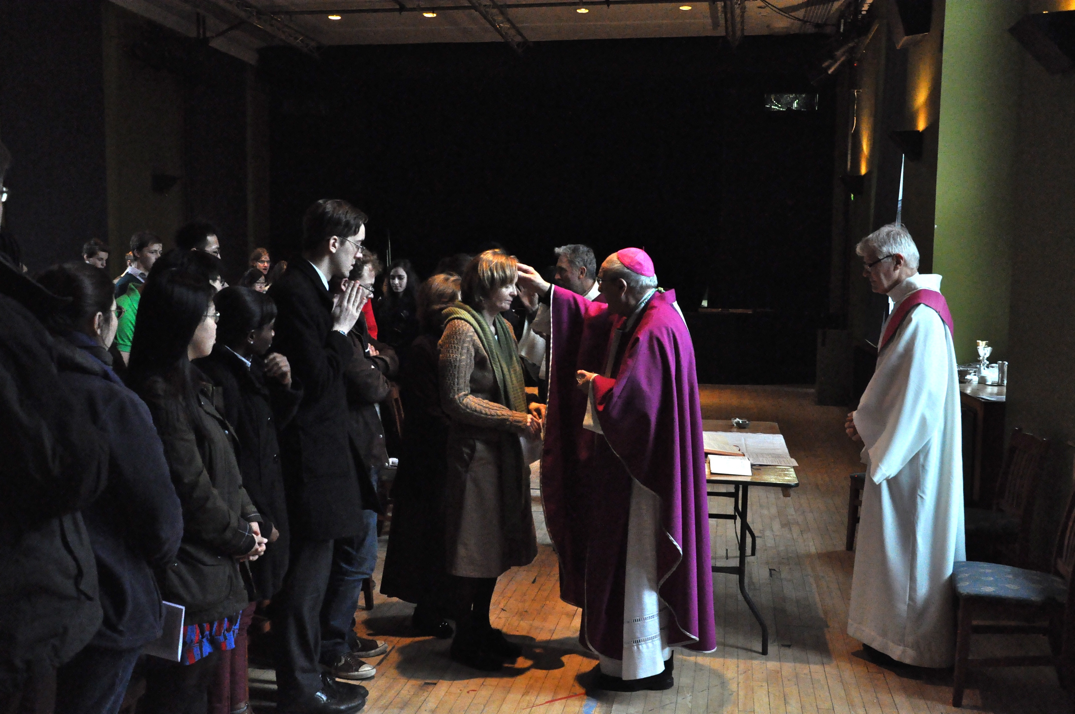 Ash Wednesday Mass celebrated by Bishop Alan at Imperial College - Diocese of Westminster