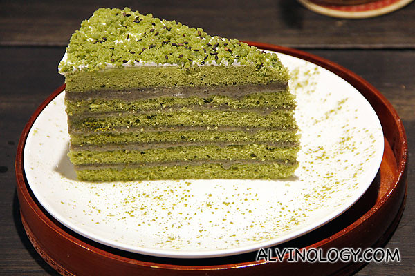 Japanese green tea with goma sesame cake 