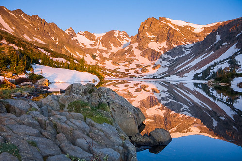 morning blue red summer mountains sunrise reflections colorado unitedstates lakes rockymountains ponds continentaldivide lyons waterscapes indianpeakswilderness lakeisabelle