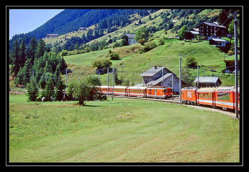 geotagged schweiz switzerland suisse glacierexpress fromthetrain swissalps goms swissrailways cantonvalais epsonv500 alltypesoftransport rhonerivervalley