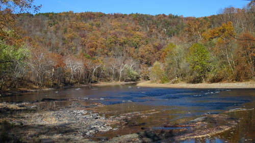 autumn river fallcolor maryland rapids westvirginia potomacriver pawpawwestvirginia