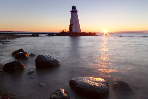 lighthouse lake sunrise dawn sweden sverige fyr vättern karlsborg sigma1020mmf456exdchsm canoneos7d vanäs