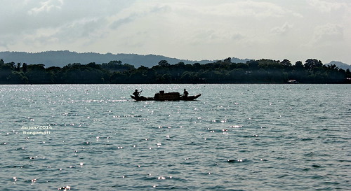 country boat silhouette sparkle kaptai lake rangamati chittagong hill tracts bangladesh sajan164