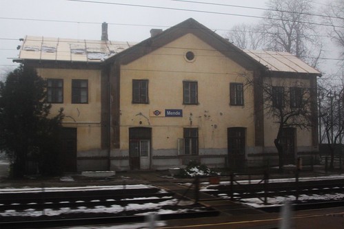 Speeding through Mende station in Hungary