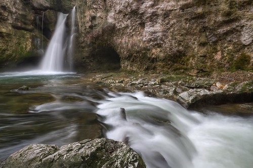 fall nature water canon photography eos schweiz switzerland photo waterfall eau long exposure suisse swiss sigma wideangle 7d 1020mm cascade chute hdr tine cokin photomatix gnd4 conflens p121m philippesaire
