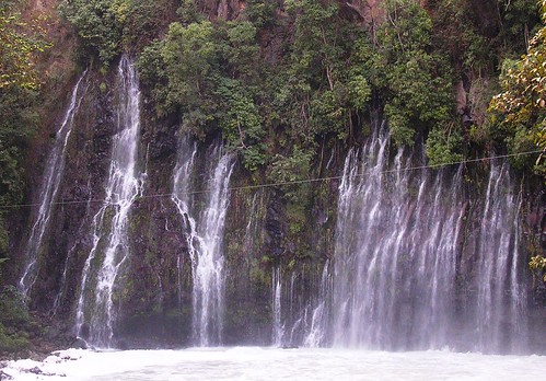 tropical cascada paisajenatural hidrology hidrología geografíafísica