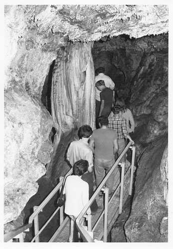 tourism caves wrh washingtonstateparks gardnercave crawfordstatepark washingtonstatelibrary washingtonruralheritage wrh:collection=pendoreille