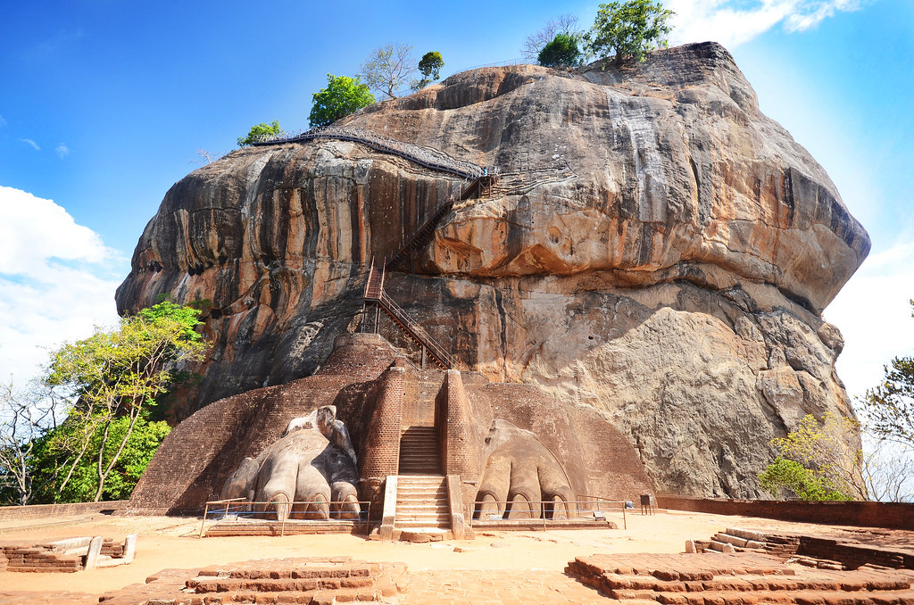 L’ancienne citadelle de Sigiriya, au sommet du « Rocher du Lion »