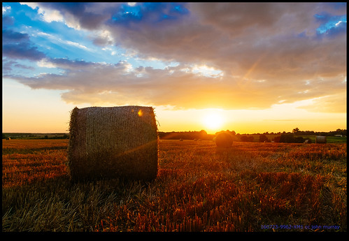 france sunset haybales fields sky eurotrip 2016 strawbales clouds saintangeau aquitainelimousinpoitoucharen aquitainelimousinpoitoucharentes fr