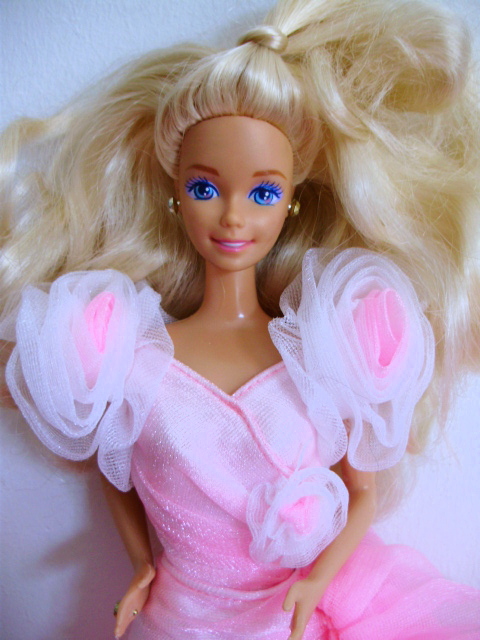Elegant Barbie 1990