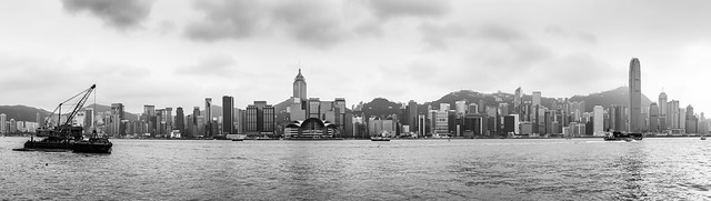 “城市山水 Urban Landscape” / 香港維多利亞港全景 Hong Kong Victoria Harbour Panorama / SML.20130412.6D.00198-SML.20130412.6D.00210-Pano.Cylindrical.136x60