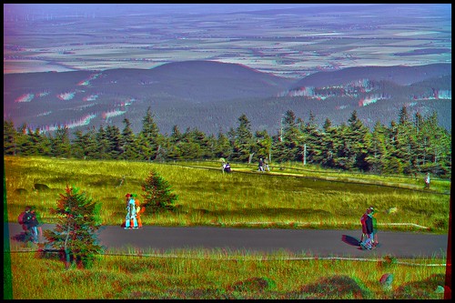 mountains radio canon germany eos nationalpark stereoscopic stereophoto stereophotography 3d europe raw control natur kitlens twin anaglyph stereo stereoview brocken remote spatial outlook 1855mm aussicht viewpoint hdr harz wanderer ausblick redgreen 3dglasses hdri transmitter gebirge stereoscopy synch anaglyphic optimized in threedimensional stereo3d cr2 stereophotograph anabuilder saxonyanhalt sachsenanhalt synchron spätsommer redcyan 3rddimension 3dimage tonemapping 3dphoto 550d stereophotomaker weitblick 3dstereo 3dpicture hochharz anaglyph3d yongnuo stereotron guckinsland