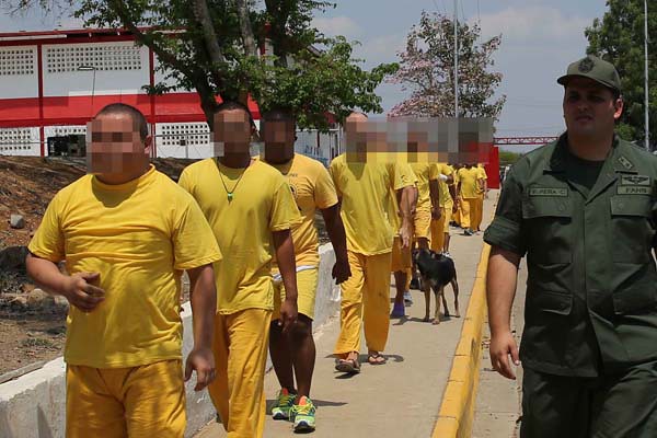 Traslado de reclusos a Uribana
