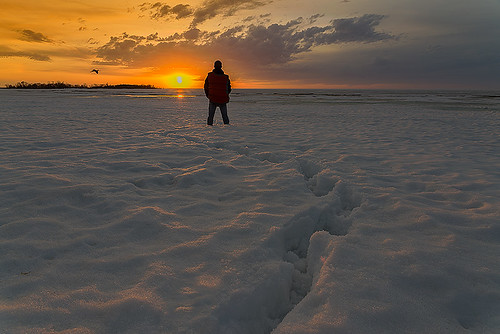 sunset sun lake snow canada ice beach clouds landscape frozen winnipeg manitoba patricia leadinglines pootsteps