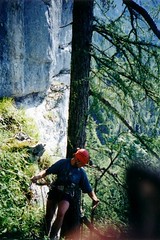 Descending the cliffs to try and find schornberg entrance Image