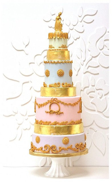 Gold by Rosalind Miller Wedding Cakes