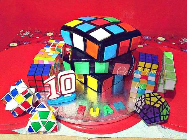 Rubik's Cube Cake by Iane Baluyot of By iane