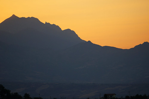 sunset mountains silhouette darktable