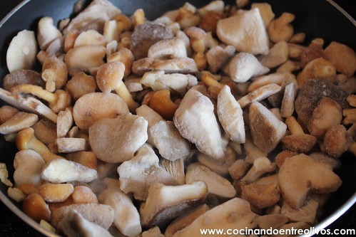 Quiche de pimientos del piquillo rellenos de hongos (6)