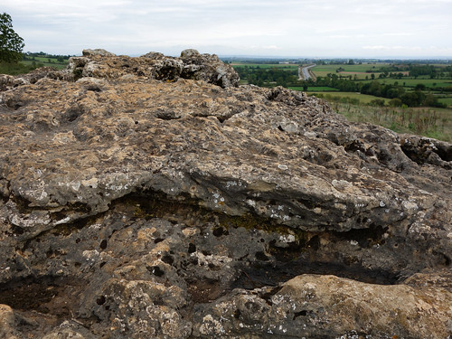 dolmen aveyron mégalithe rodez salleslasource perignagol