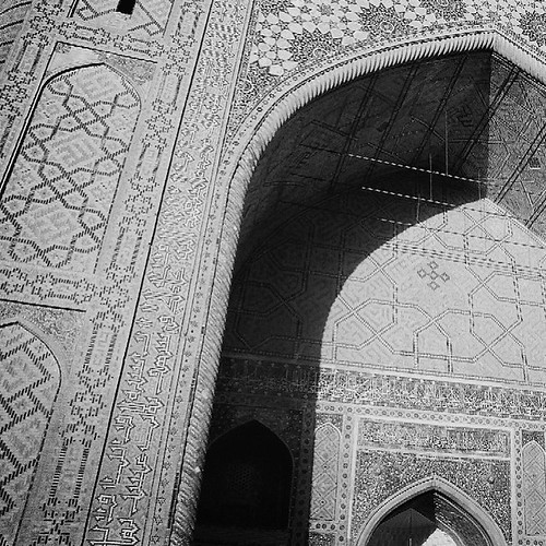 sunset film 35mm madrasah islam uzbekistan samarkand ulughbeg