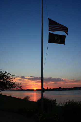 sunset water river mississippi memorial flag iowa mia pow