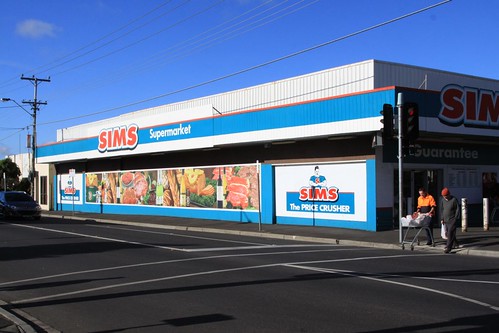 Sims Supermarket: 'The Price Crusher'