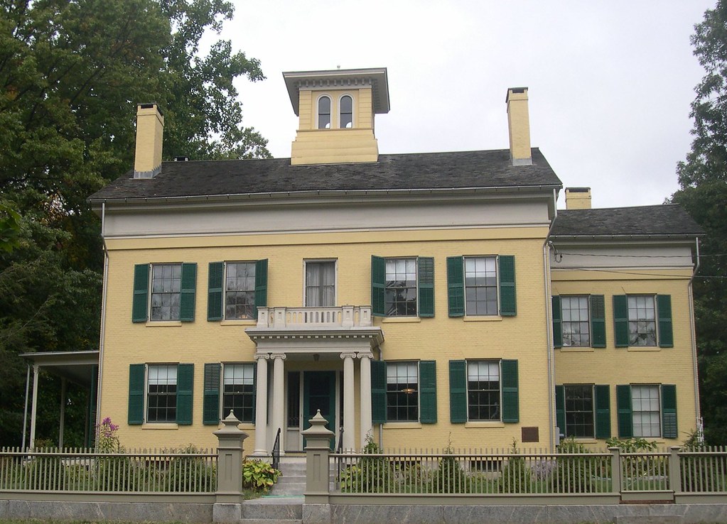 Emily Dickinson Museum - Amherst