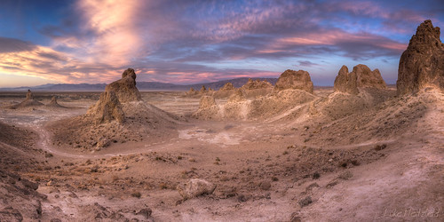 sunset rock clouds landscape desert spires lakebed geology tufa epic mojavedesert sidelight tronacalifornia searleslake tronapinnacles