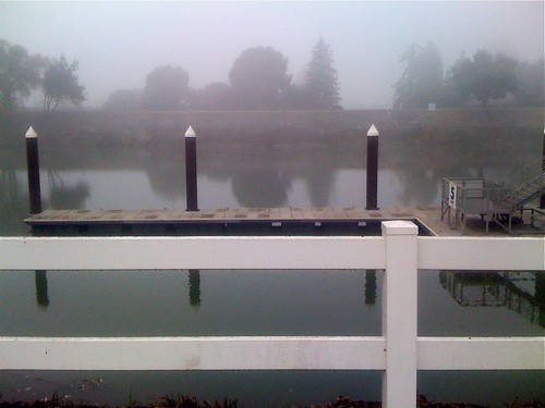 mist reflection water misty fog fence reflections river landscape grey pier dock ramp quiet view foggy scenic delta silence levee caughtmyeye stuffilike snoitcelfer blackandwhiteandfogallover