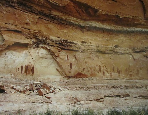 stone nationalpark ancient colorado petroglyphs canyonsoftheancients