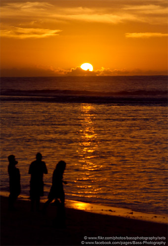 ocean sunset sea reflection beach waves pacific tropical cookislands rarotonga tropics pacificislands southpacificislands