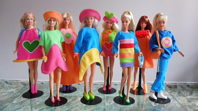 Elblogdeken: Barbie y Ágatha Ruíz de la Prada