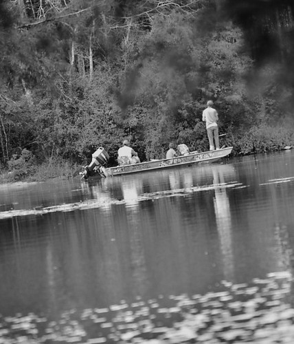 lake river fishing louisiana