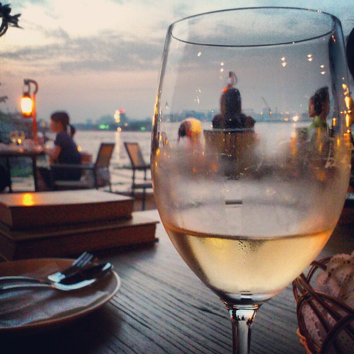 sunset restaurant instagram