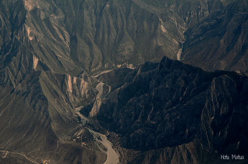 mountain view canyon aerial sierra serra range león nuevo cañón