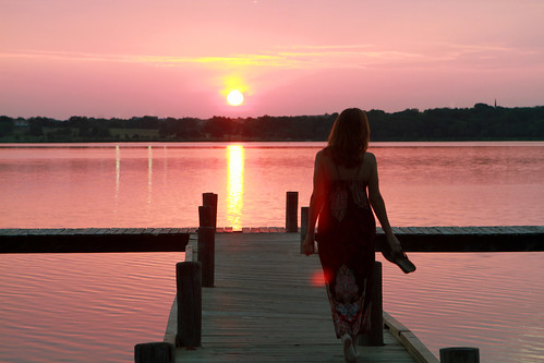 lake sunrise canon photography eos model texas photoshoot redhead 7d kendra whiterocklake canonphotography