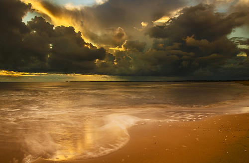 ocean longexposure sunset sea seascape beach weather clouds reflections sand waves sweden halland thegalaxy mygearandme ringexcellence