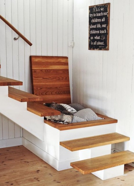 10 Genius Ways to Use the Space Under the Stairs